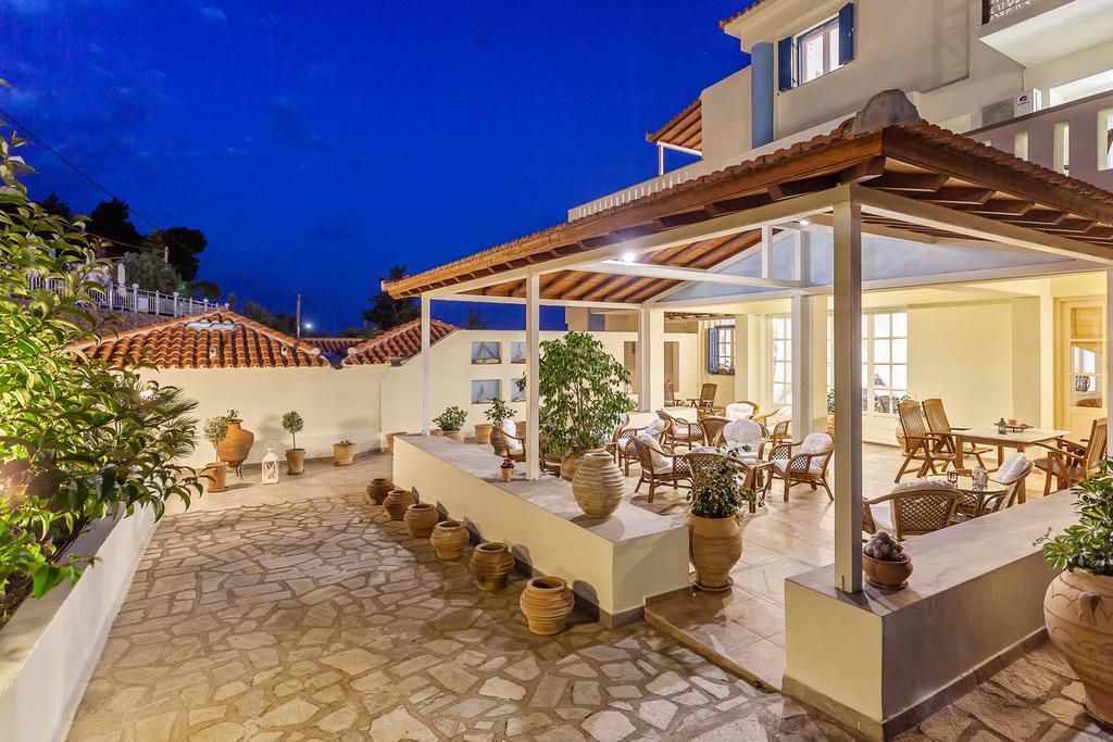 Stafylos Suites & Boutique Hotel ภายนอก รูปภาพ